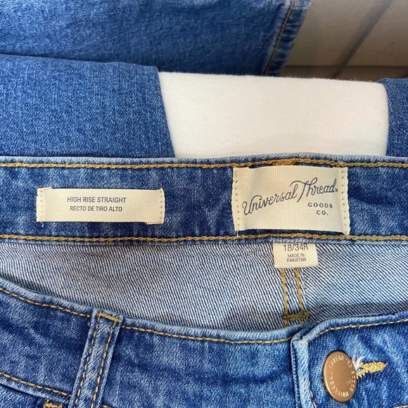 Universal Thread High Rise Straight Fitted Denim Jeans Medium Wash Blue NWT - Picture 7 of 10
